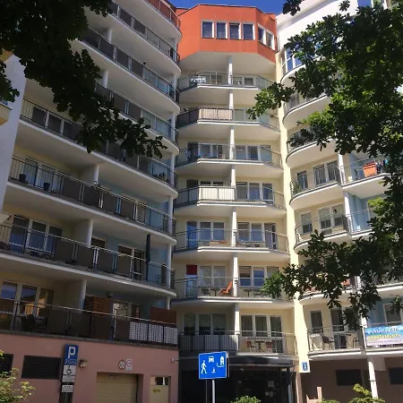 Morski Piasek - Ul Spacerowa 2 - Plaza Centralna *
