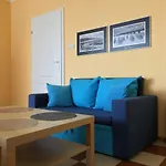 Z Balkonem Ul. Spacerowa 2 *