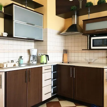 Z Balkonem Ul. Spacerowa 2