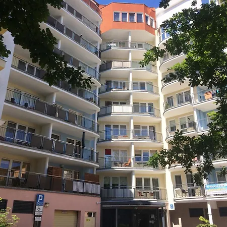 Morski Piasek - Ul Spacerowa 2 - Plaza Centralna *