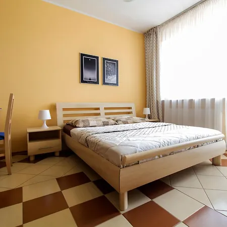 Morski Piasek - Ul Spacerowa 2 - Plaza Centralna