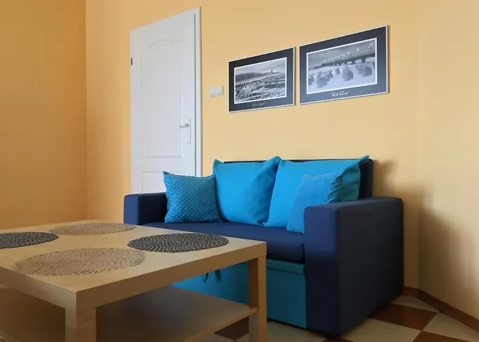 Z Balkonem Ul. Spacerowa 2 *